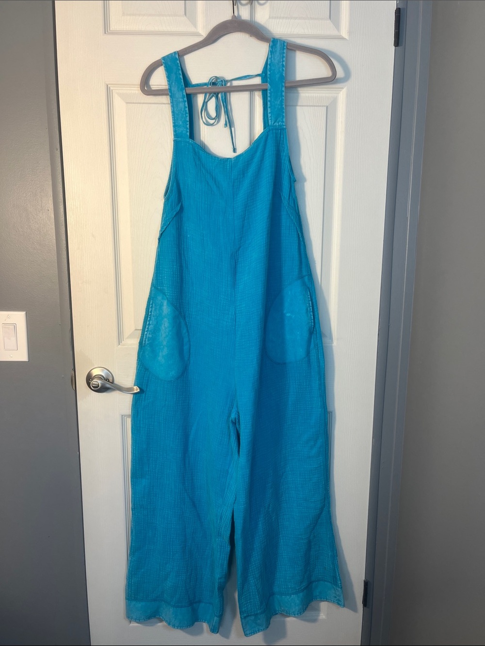 Zenana Outfitters Bright Teal Wide-Leg Jumpsuit - NWOT